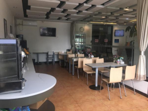 Отель Goldmet Inn Beojing Capital Airport Xinguozhan  Пекин
